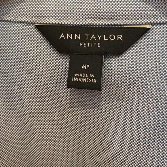 Ann Taylor - jacket. Light chambray. Medium petite. - Picture 2 of 4